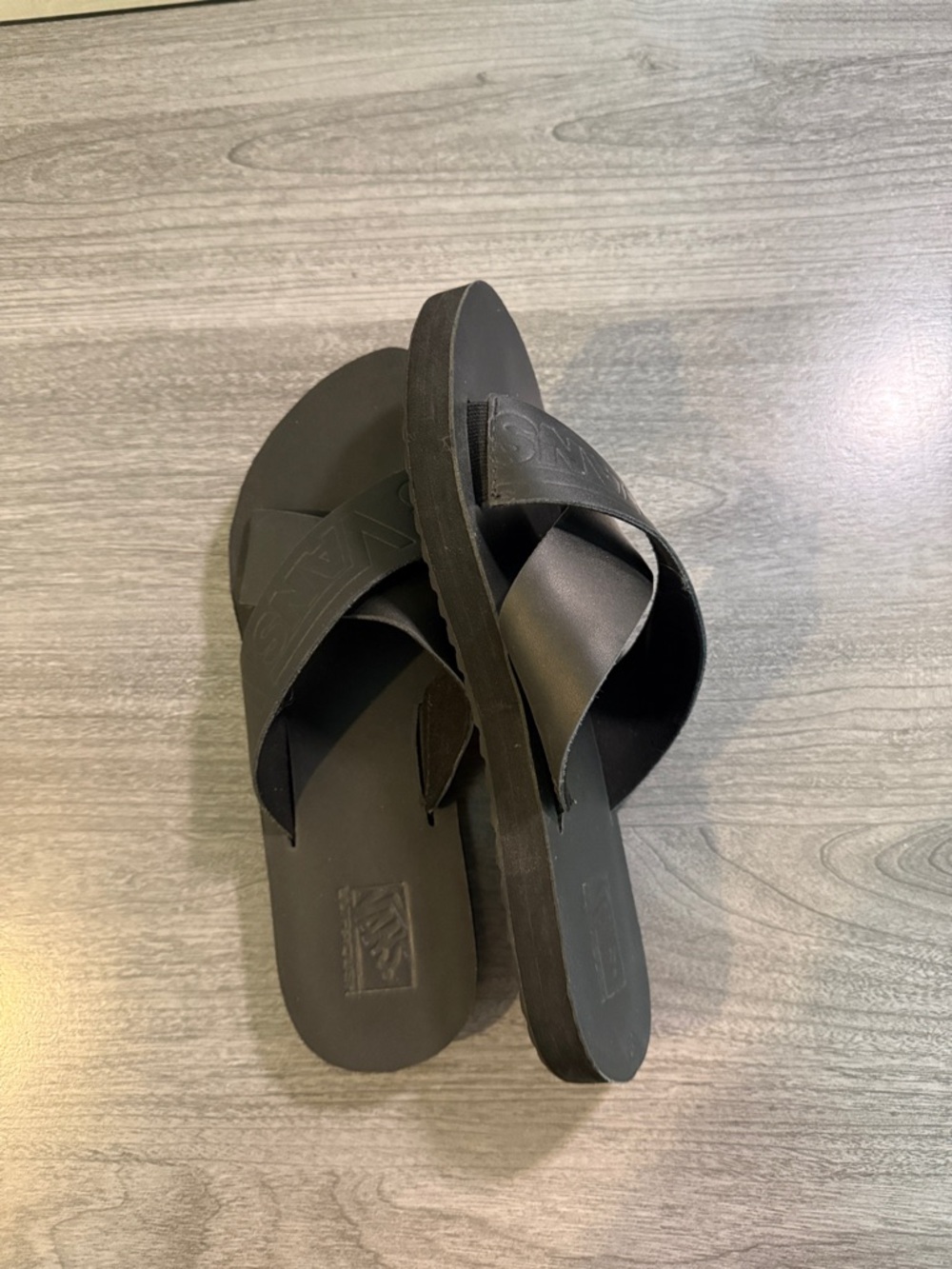 Vans Black Crisscross Logo Slide Sandals - Picture 3 of 3